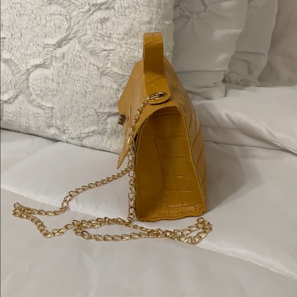 • LAST ONE•🆕 BOUTIQUE || crossbody bag - Picture 2 of 8